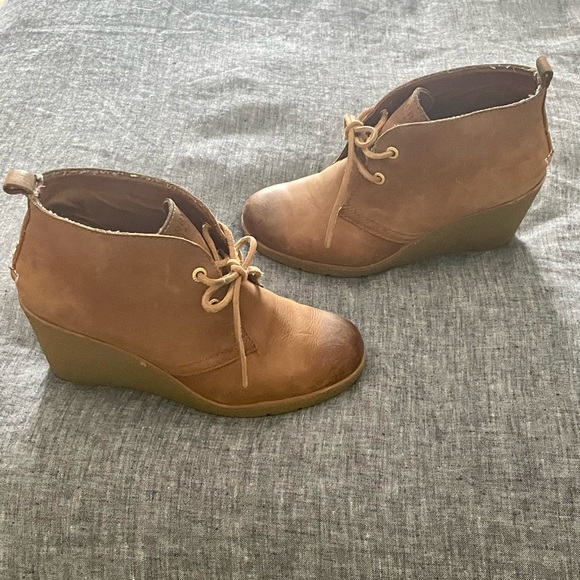 SOLD SPERRY Cognac Leather Wedge Shoe/Bootie 7.5 - Picture 5 of 10